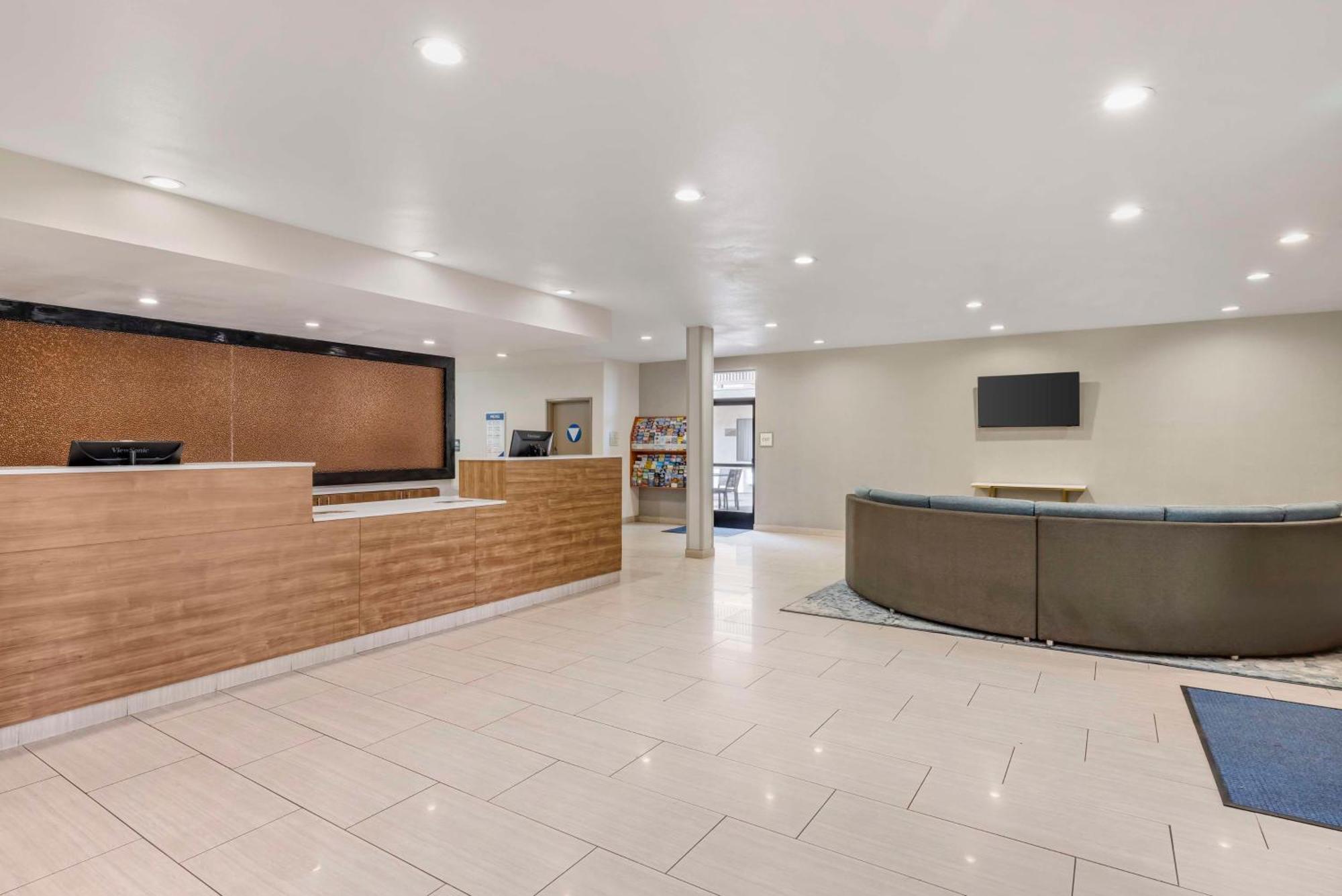 Best Western Carlsbad By The Sea Екстер'єр фото